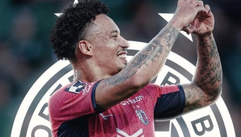 开云体育-意外！邵佳一国足未来首位通过考察的归化有可能是他，值得期待